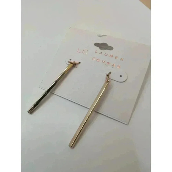 NWT LC Lauren Conrad Goldtone Metal Dangle Linear Earrings - Picture 1 of 3